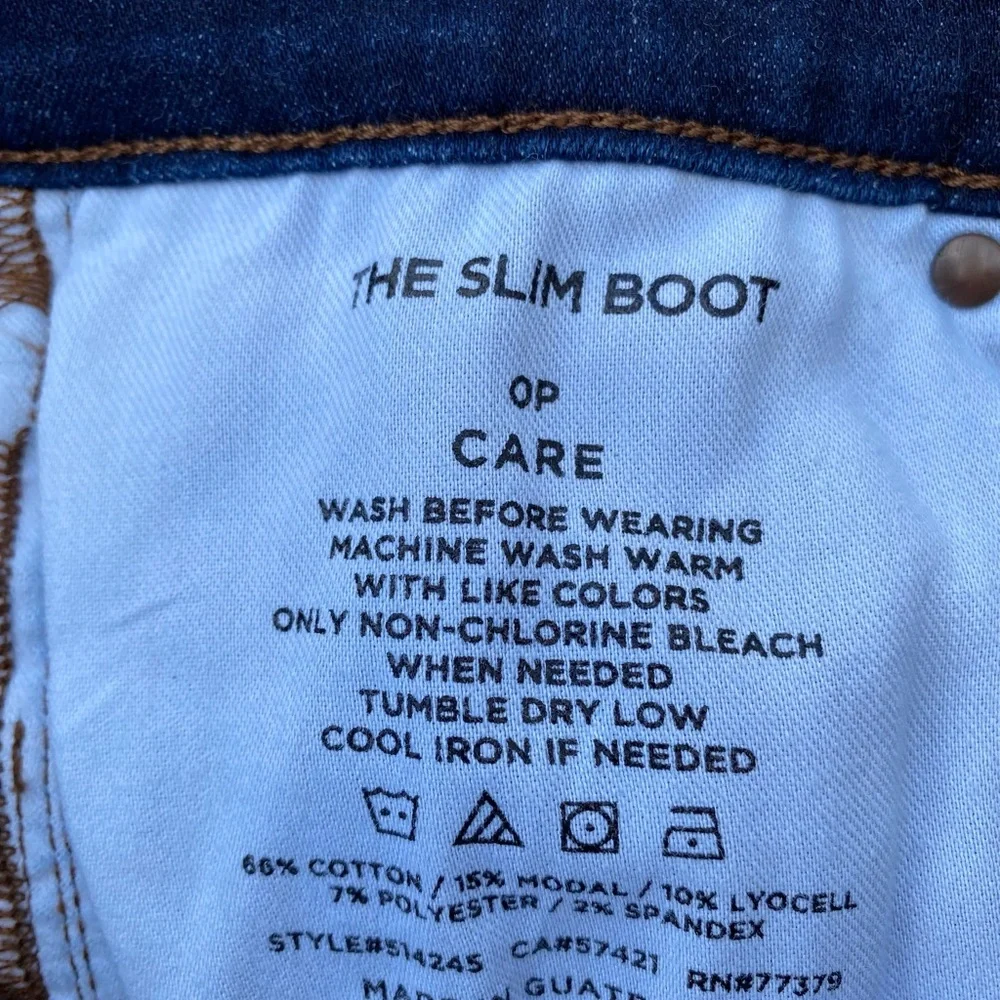 Ann Taylor - Woman’s dark denim (the slim boot) low rise crop jeans, Size: 0P
